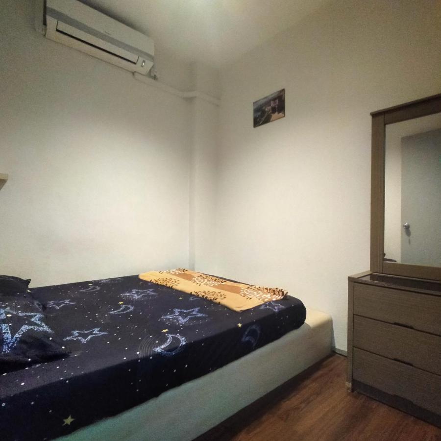 Joka-Joka Guesthouse Malacca Eksteriør billede